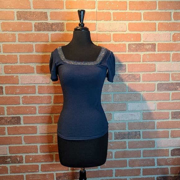 Express | Basic Sexy Tee in Navy | Size Small - Picture 2 of 5